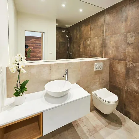 Апартаменты Beautiful Near The Center